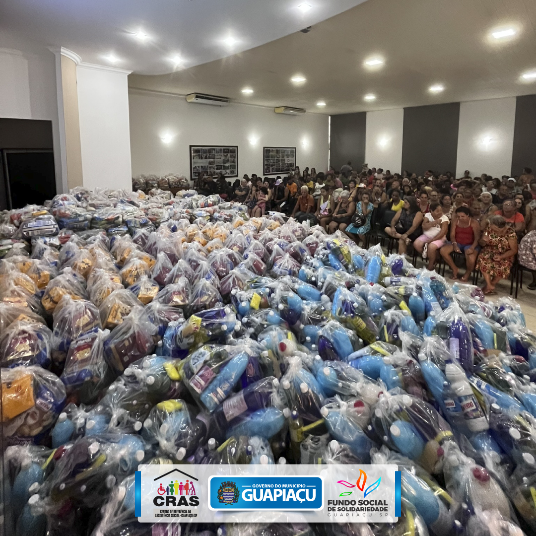 Fundo Social entrega 1 mil cestas de Natal às famílias