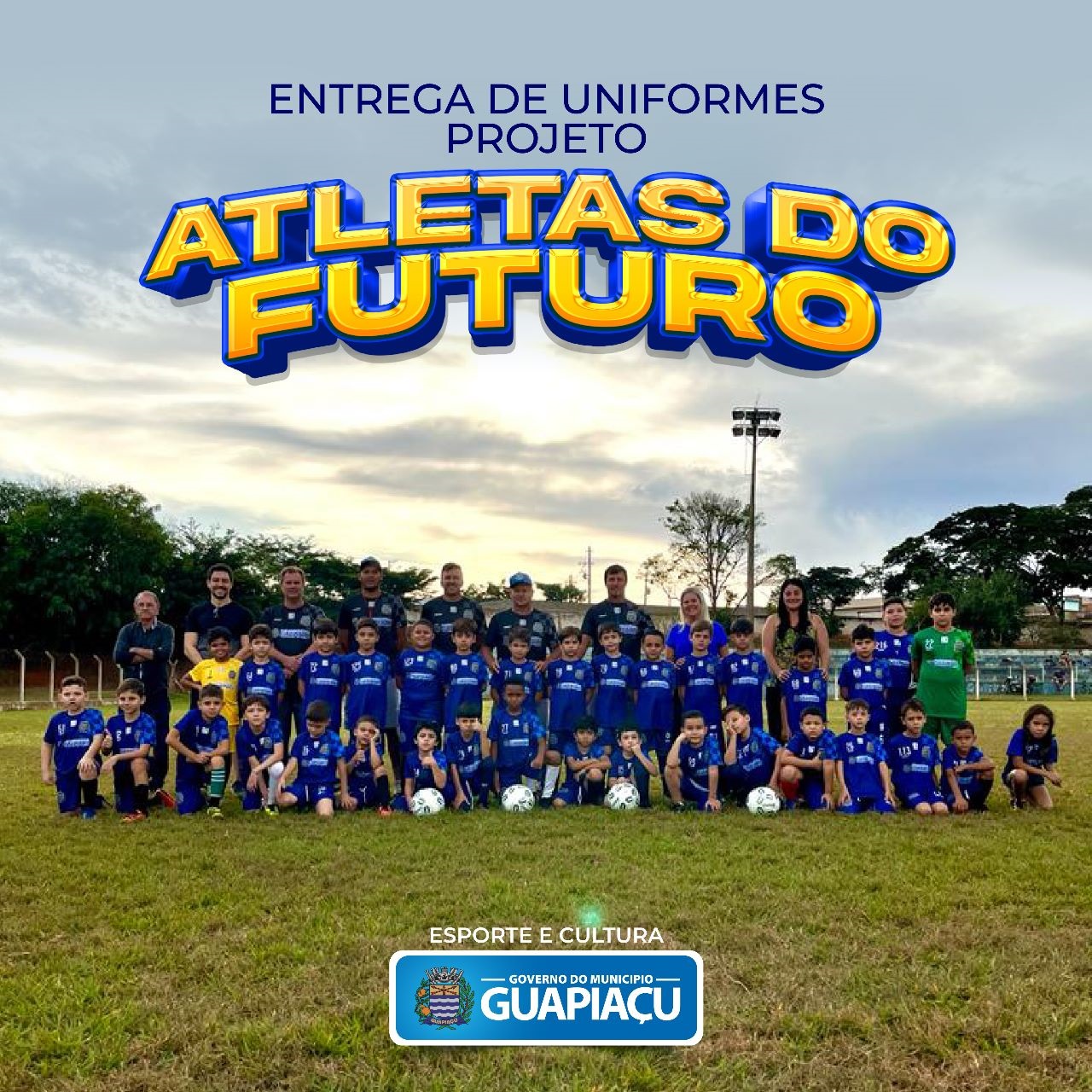 Entrega de uniformes.